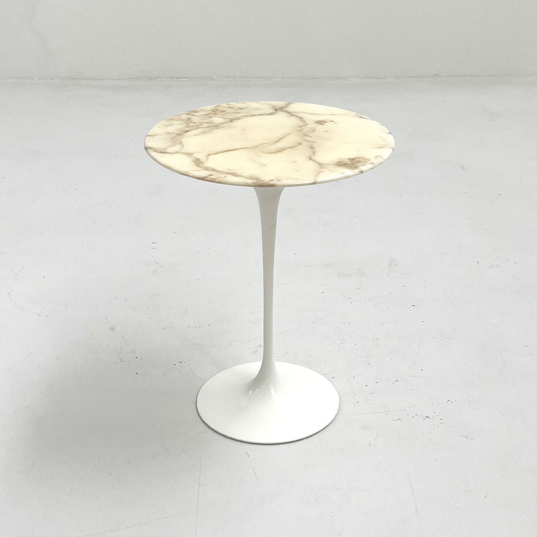 Tulip Marble Side Table by Eero Saarinen for Knoll International
