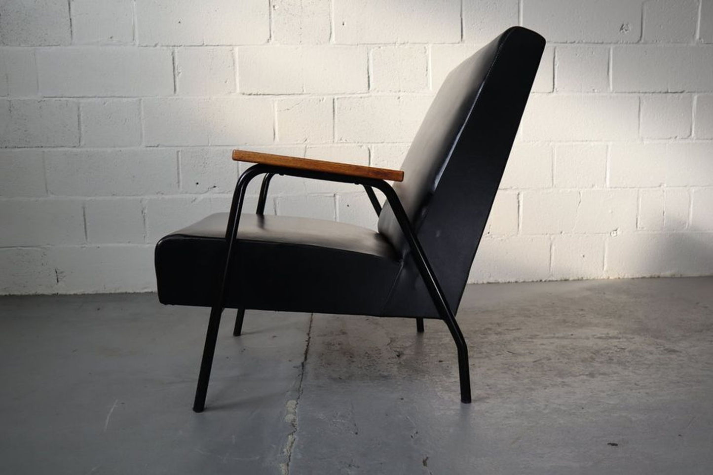 "Rio" Armchair by Pierre Guariche for Meurop, Belgium, 1950s