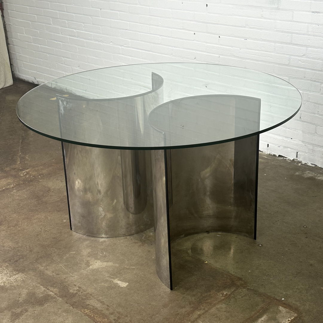 Dining table with glass top and steel legs Gallotti & Radice