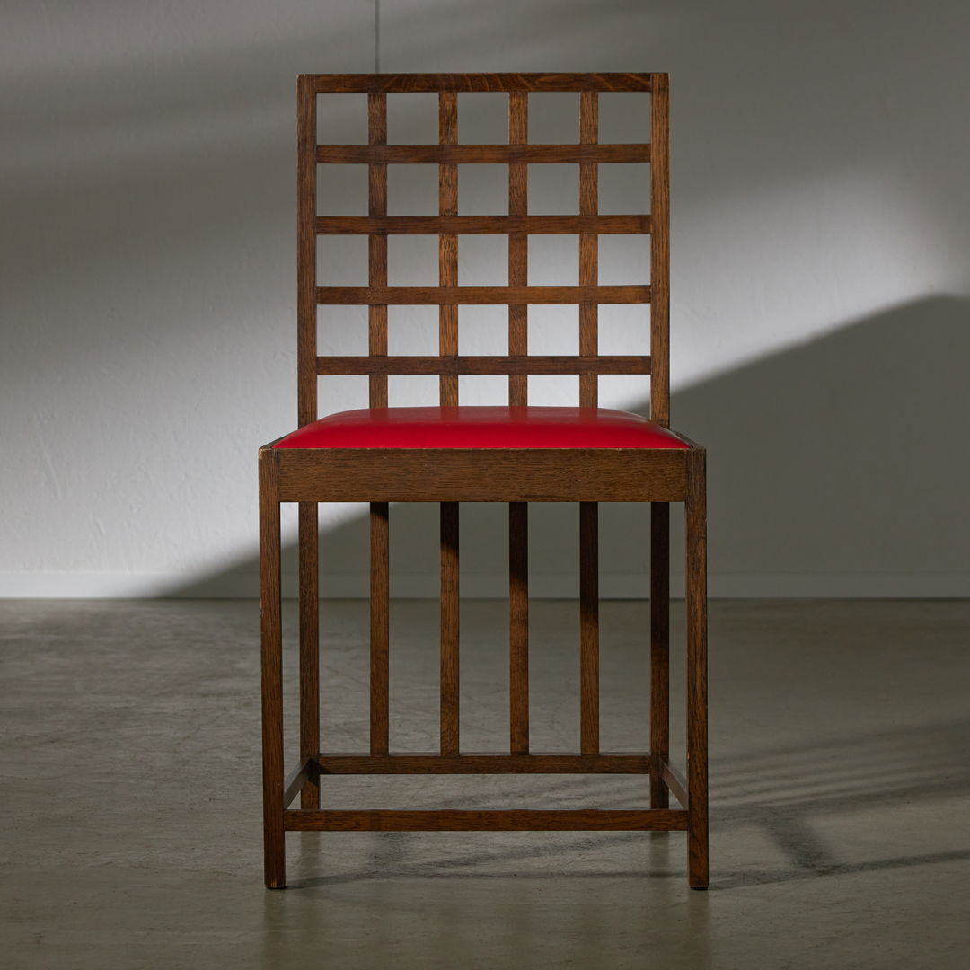 Chair Inspired by Charles Rennie Mackintosh (red)