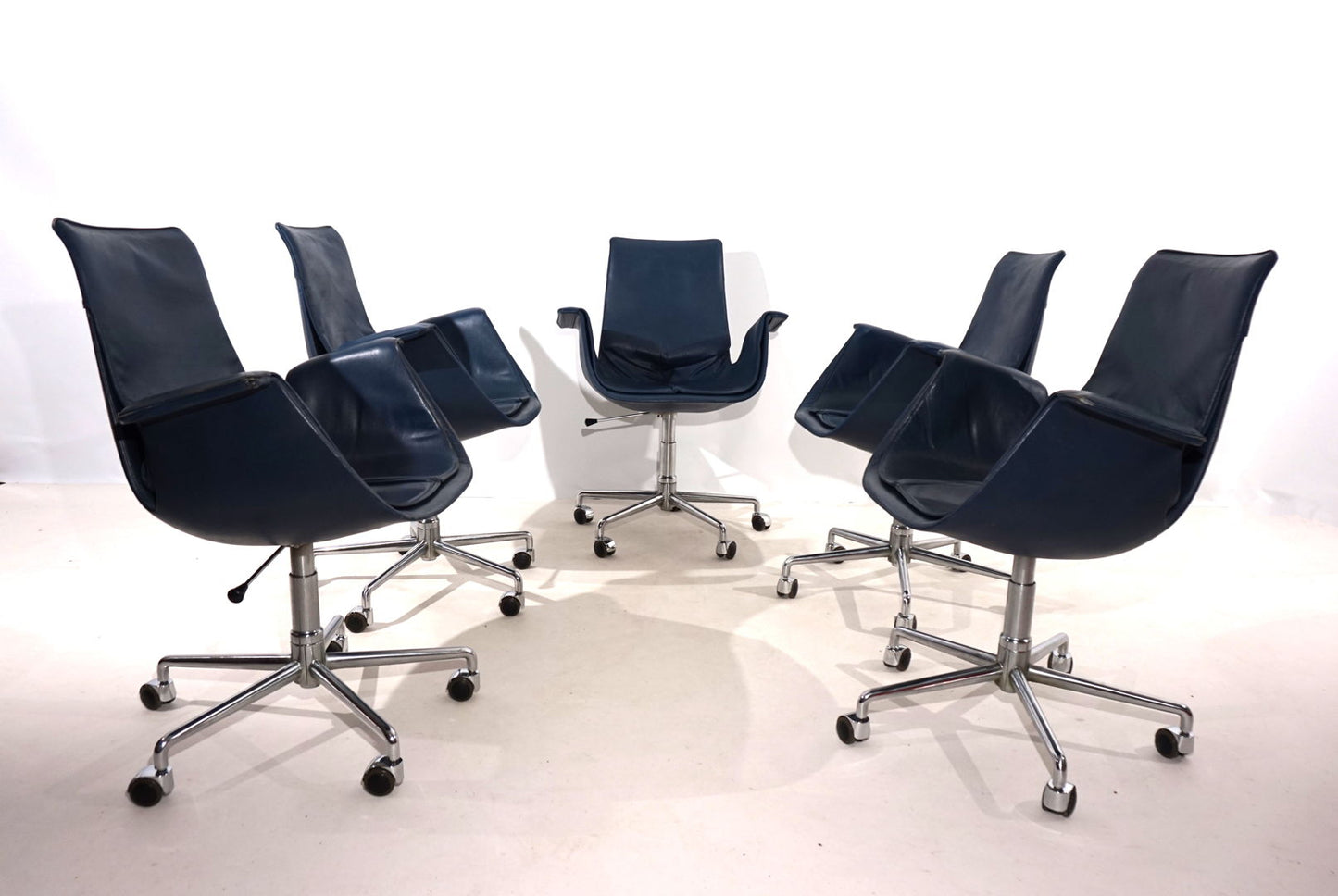 Set of 5 Kill International 6727 leather office chairs by Fabricius & Kastholm