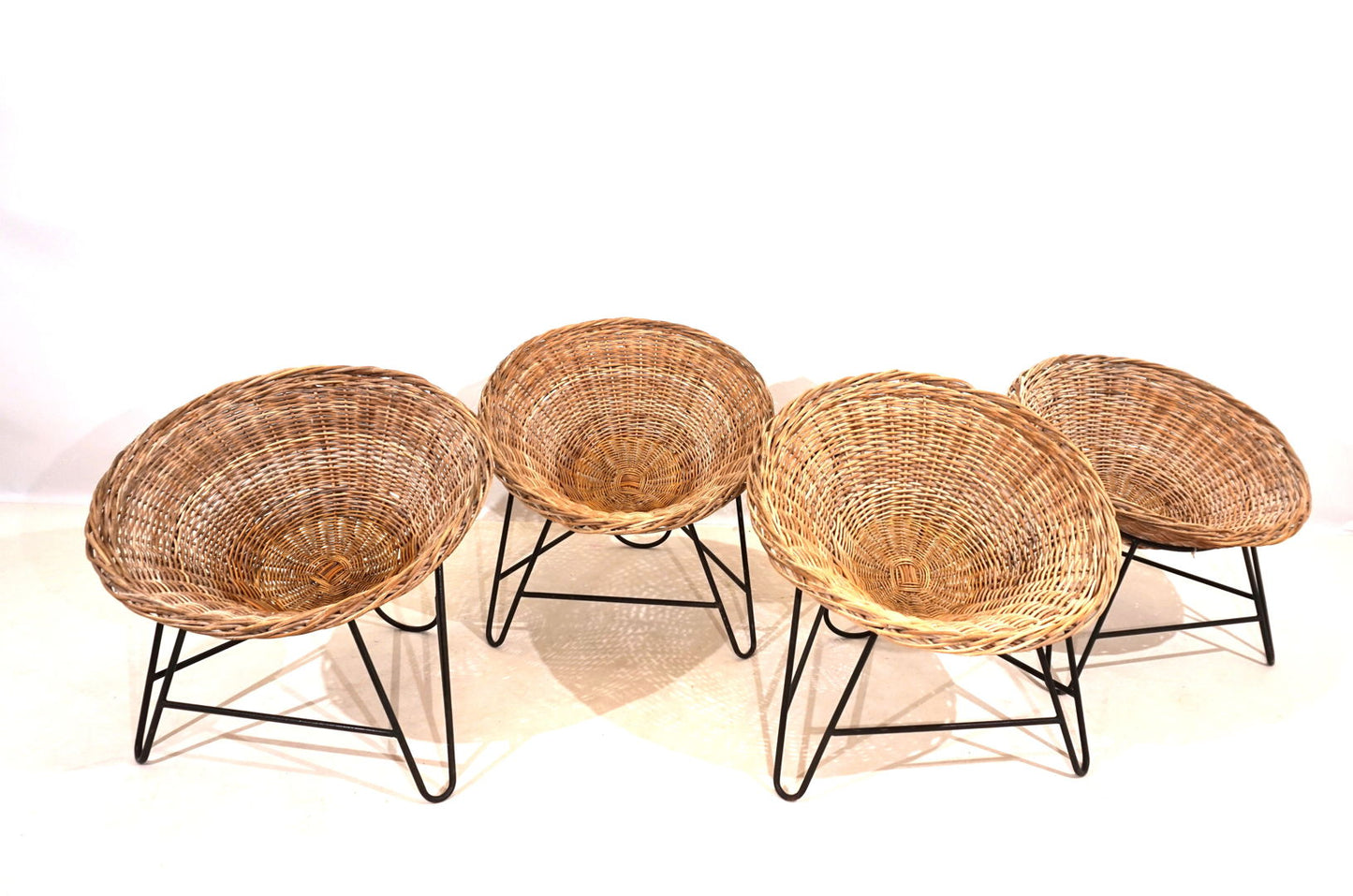 Set of 4 rattan pod chairs 60s