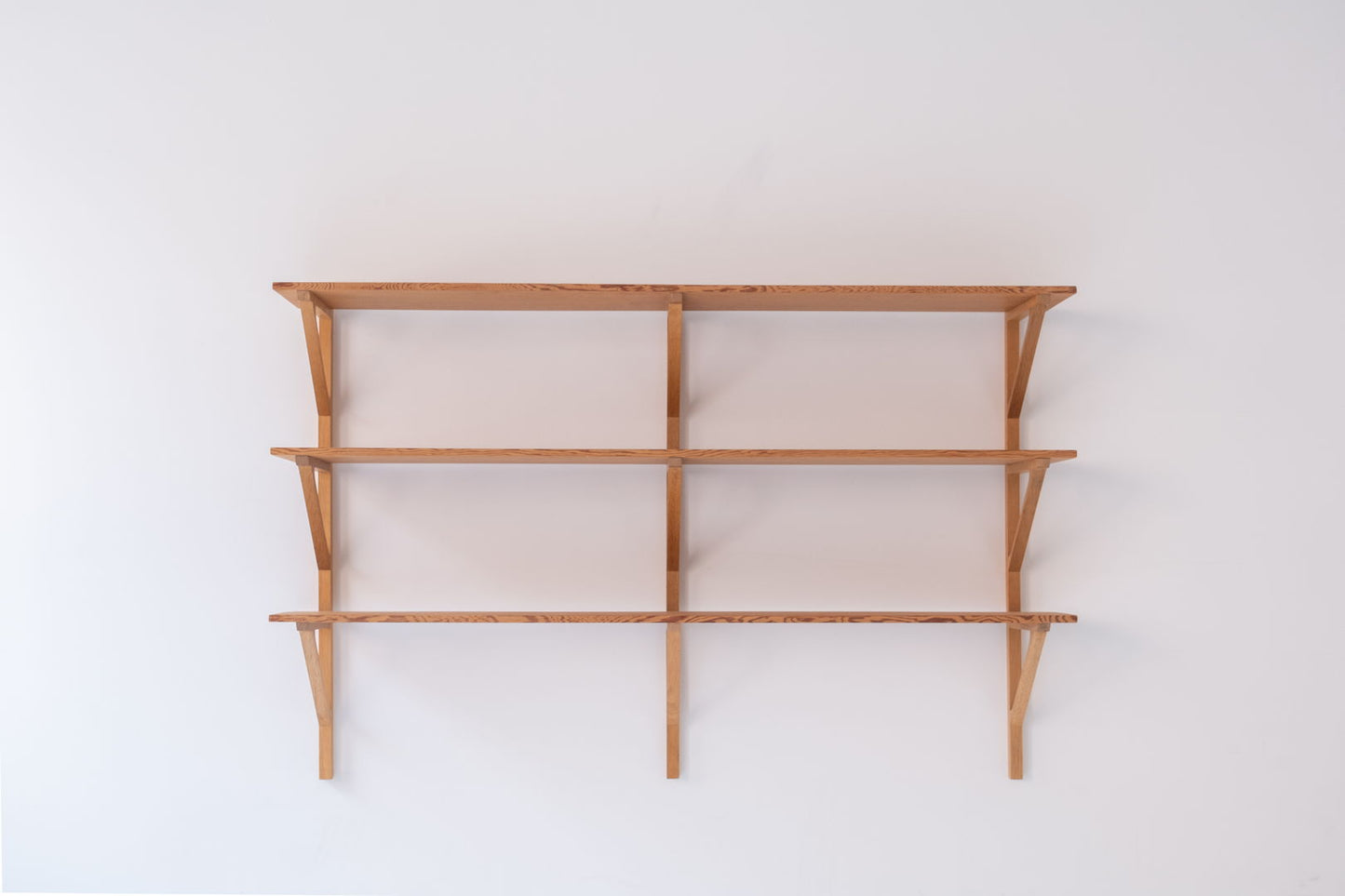 Magnificent bookshelf model BM 291 by Børge Mogensen for Fredericia Stolefabrik, Denmark 1956.