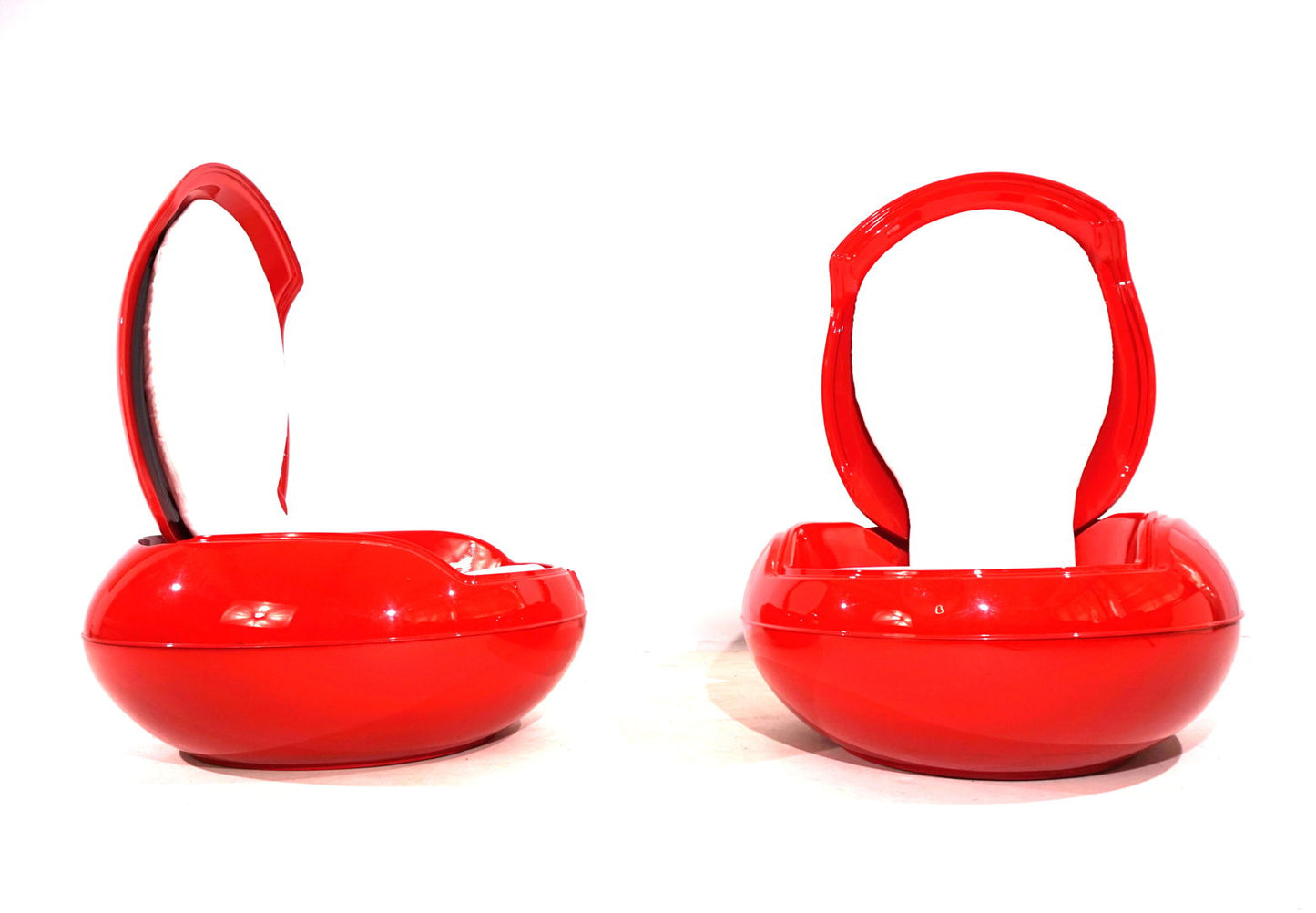 Set of 2 garden egg chairs by Peter Ghyczy for Reuter