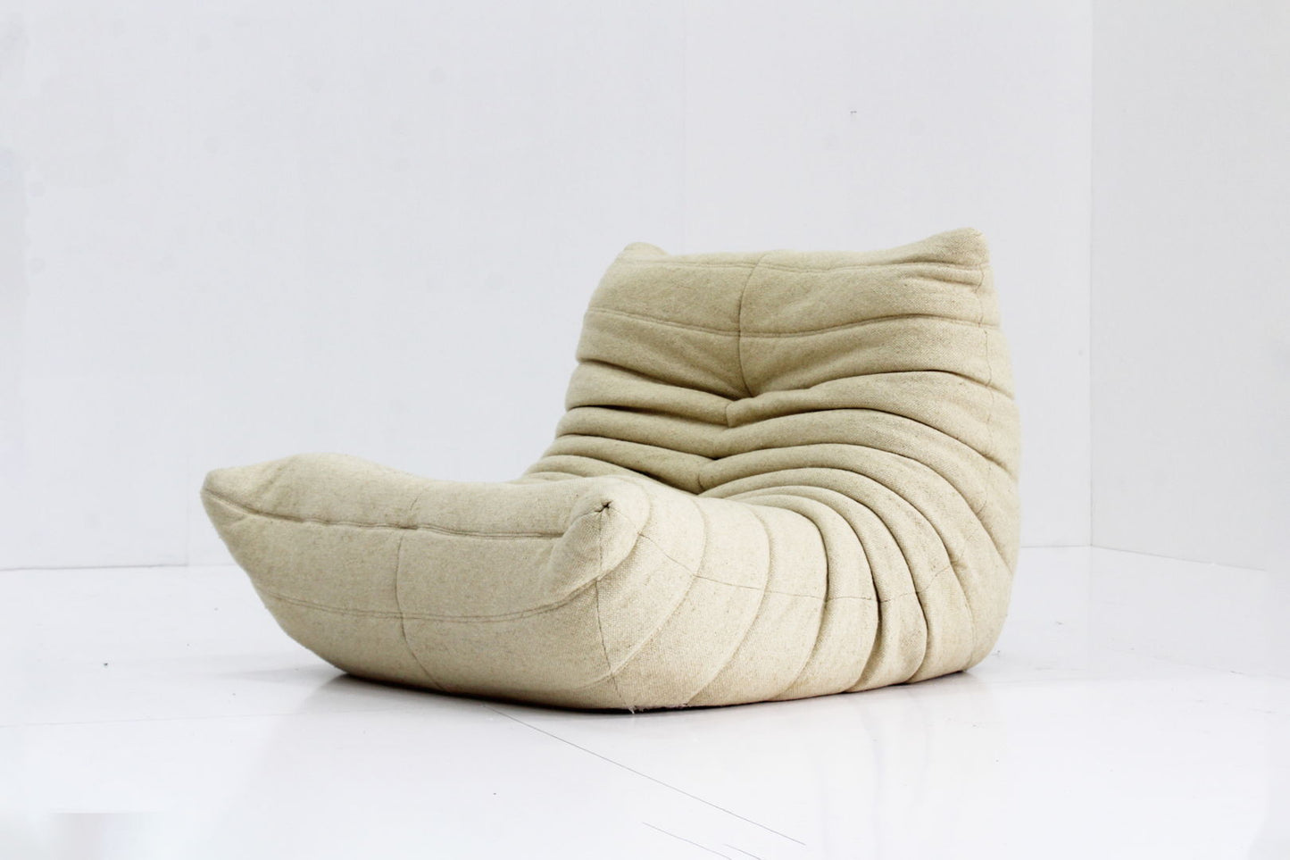 Original Vintage Togo ligne Roset chair beige linen by Michel Ducaroy