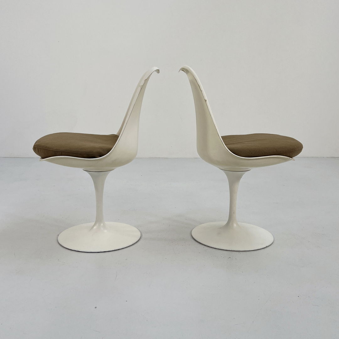 Taupe Swivel Tulip Dining Chair by Eero Saarinen for Knoll, 1960s