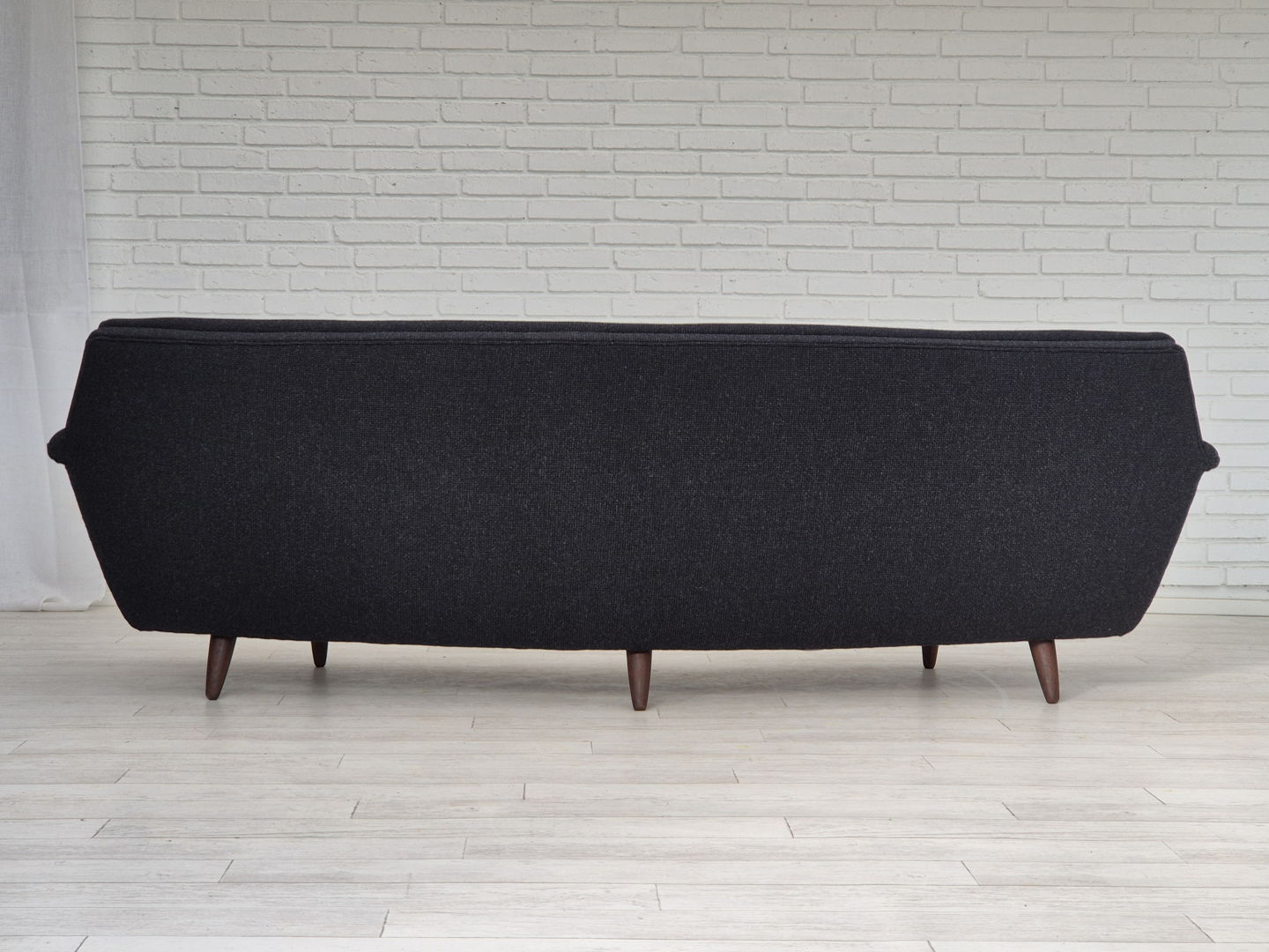 1960s, Danish design by Georg Thams for Vejen Polstermøbelfabrik, reupholstered 3 seater sofa, model 53.