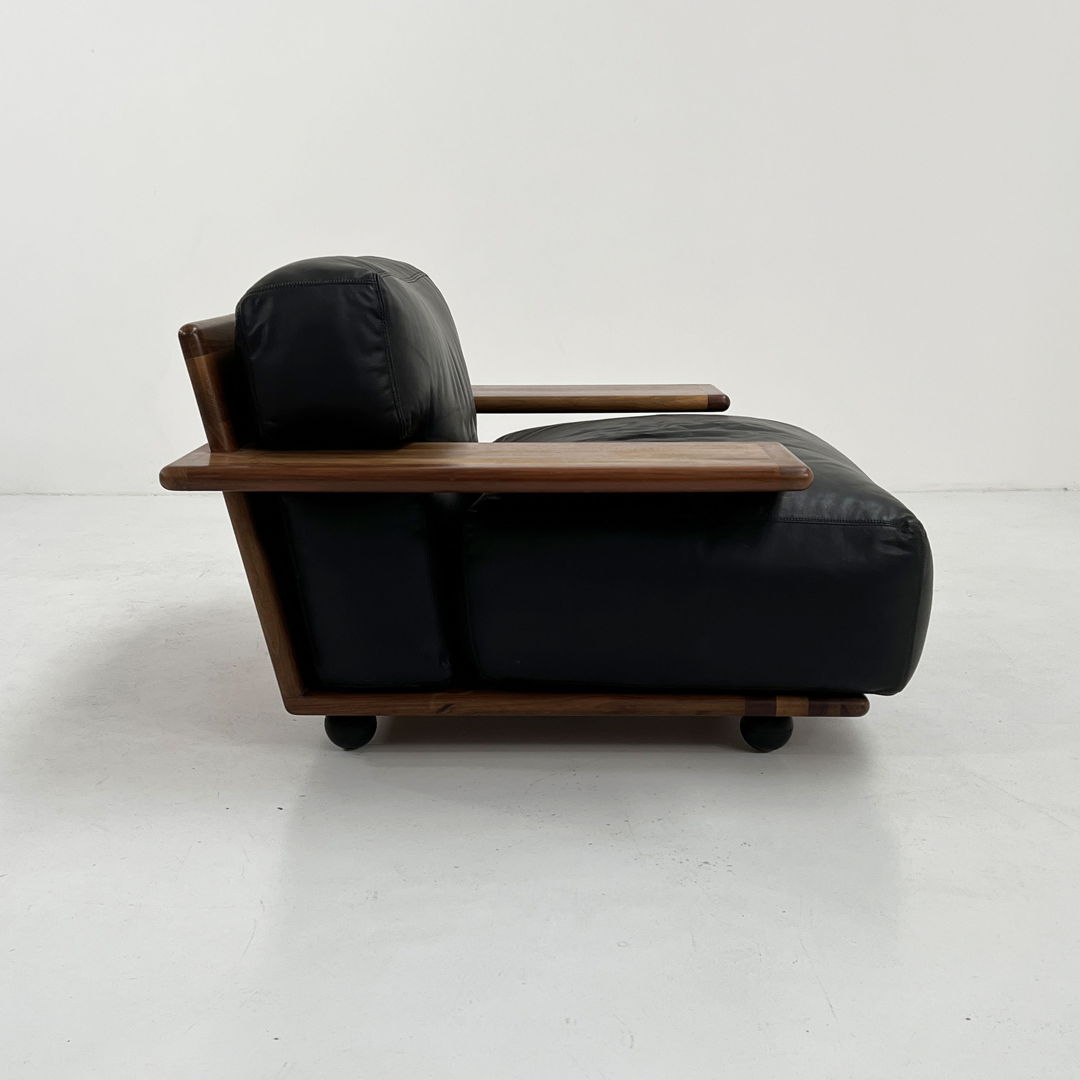 Pianura Armchair in Black Leather by Mario Bellini for Cassina, 1970s