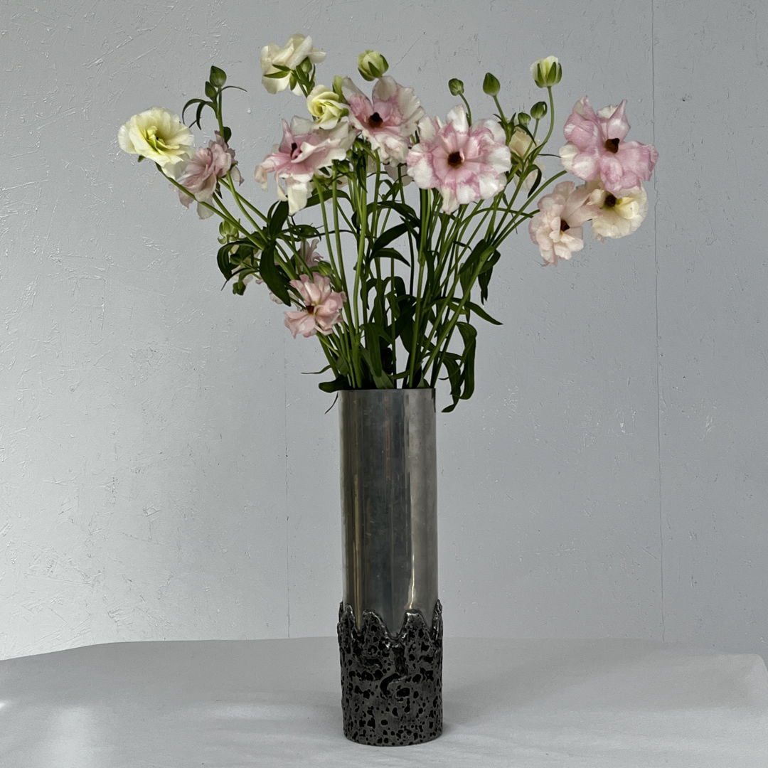 Pure pewter vase made in Italy