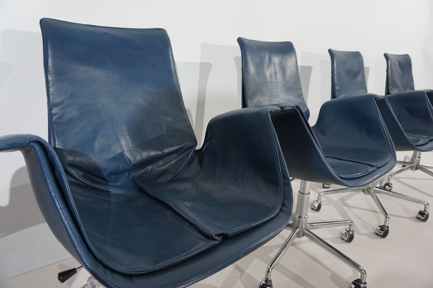 Set of 5 Kill International 6727 leather office chairs by Fabricius & Kastholm