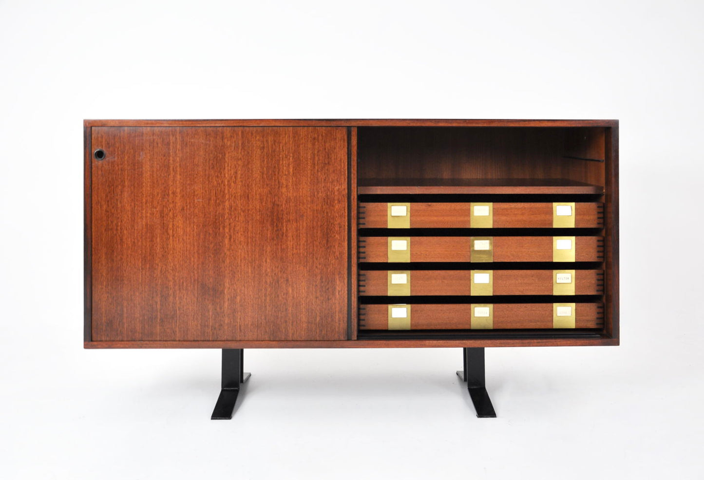 "SE3" Sideboard by Osvaldo Borsani for Tecno, Italy, 1960s