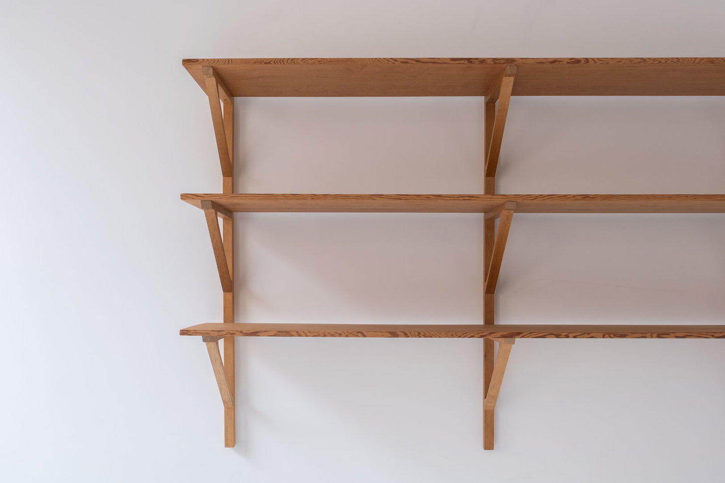 Magnificent bookshelf model BM 291 by Børge Mogensen for Fredericia Stolefabrik, Denmark 1956.