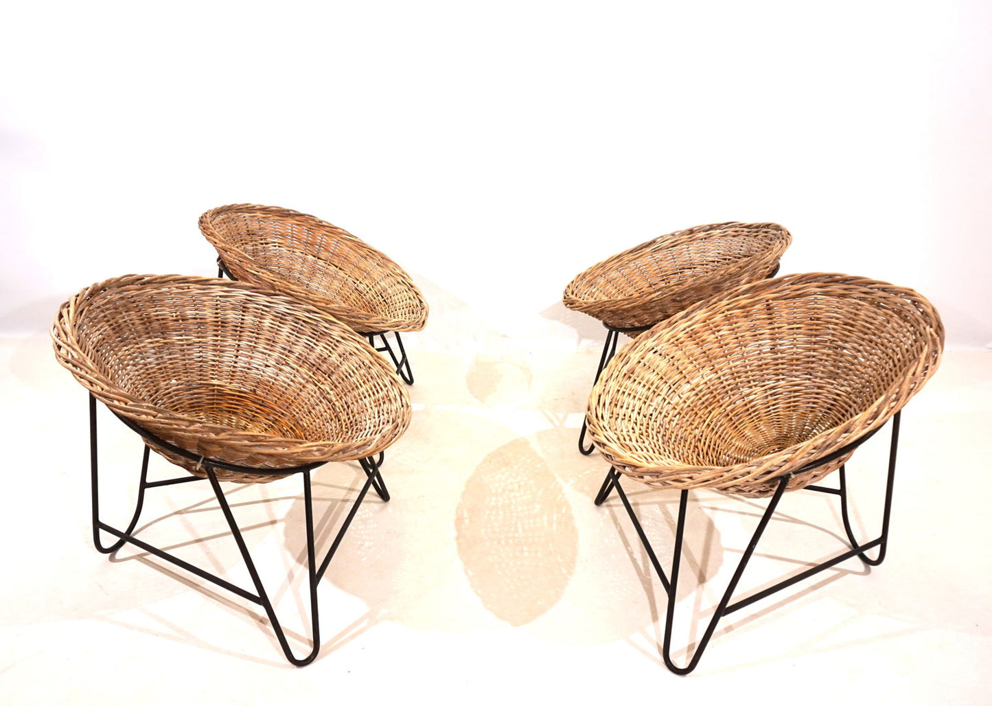 Set of 4 rattan pod chairs 60s