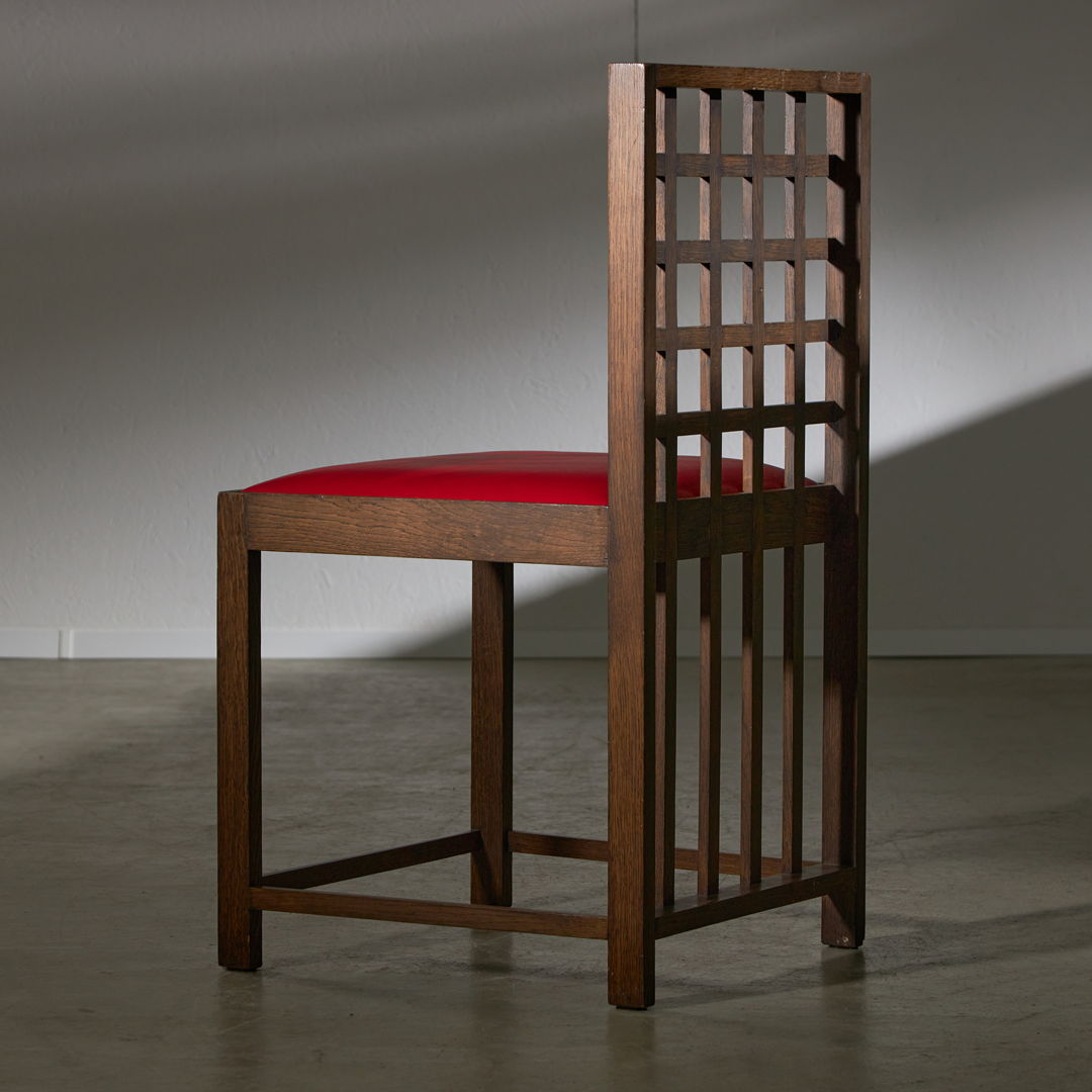 Chair Inspired by Charles Rennie Mackintosh (red)