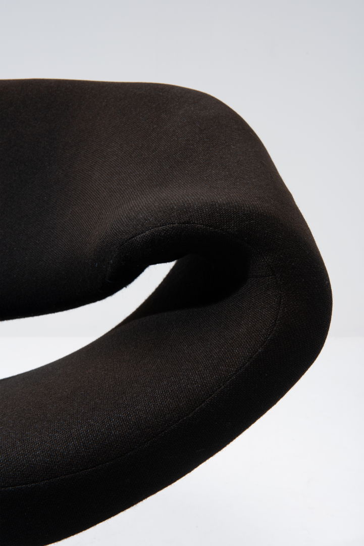 Ribbon Chair - Pierre Paulin