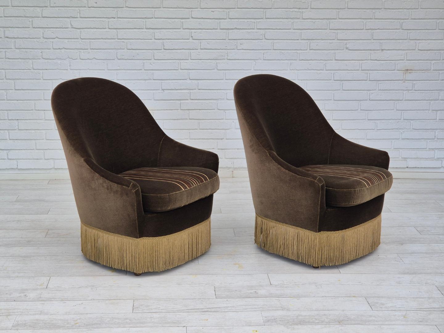 1970s, pair of Danish lounge chairs, original condition, green furniture velour, beech wood legs.