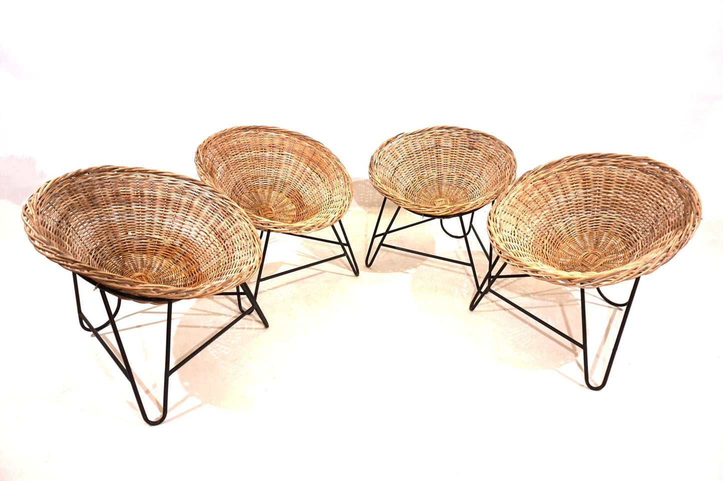 Set of 4 rattan pod chairs 60s