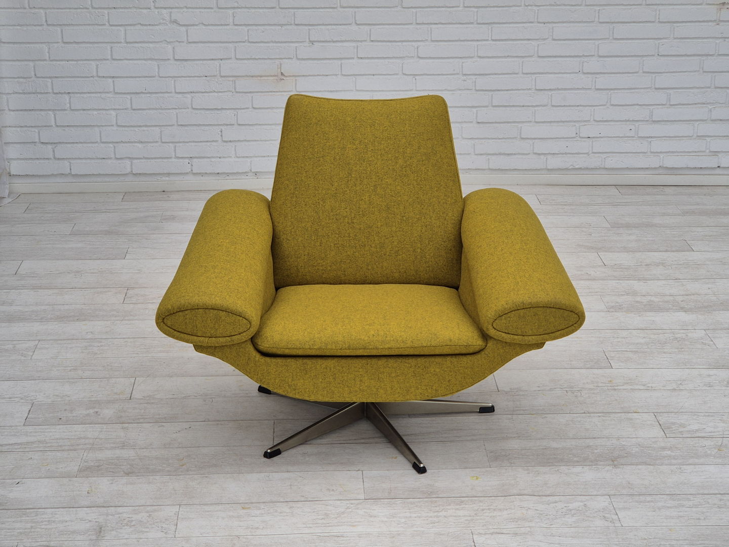 1960s, Danish design by Johannes Andersen, completely reupholstered swivel armchair, furniture wool.