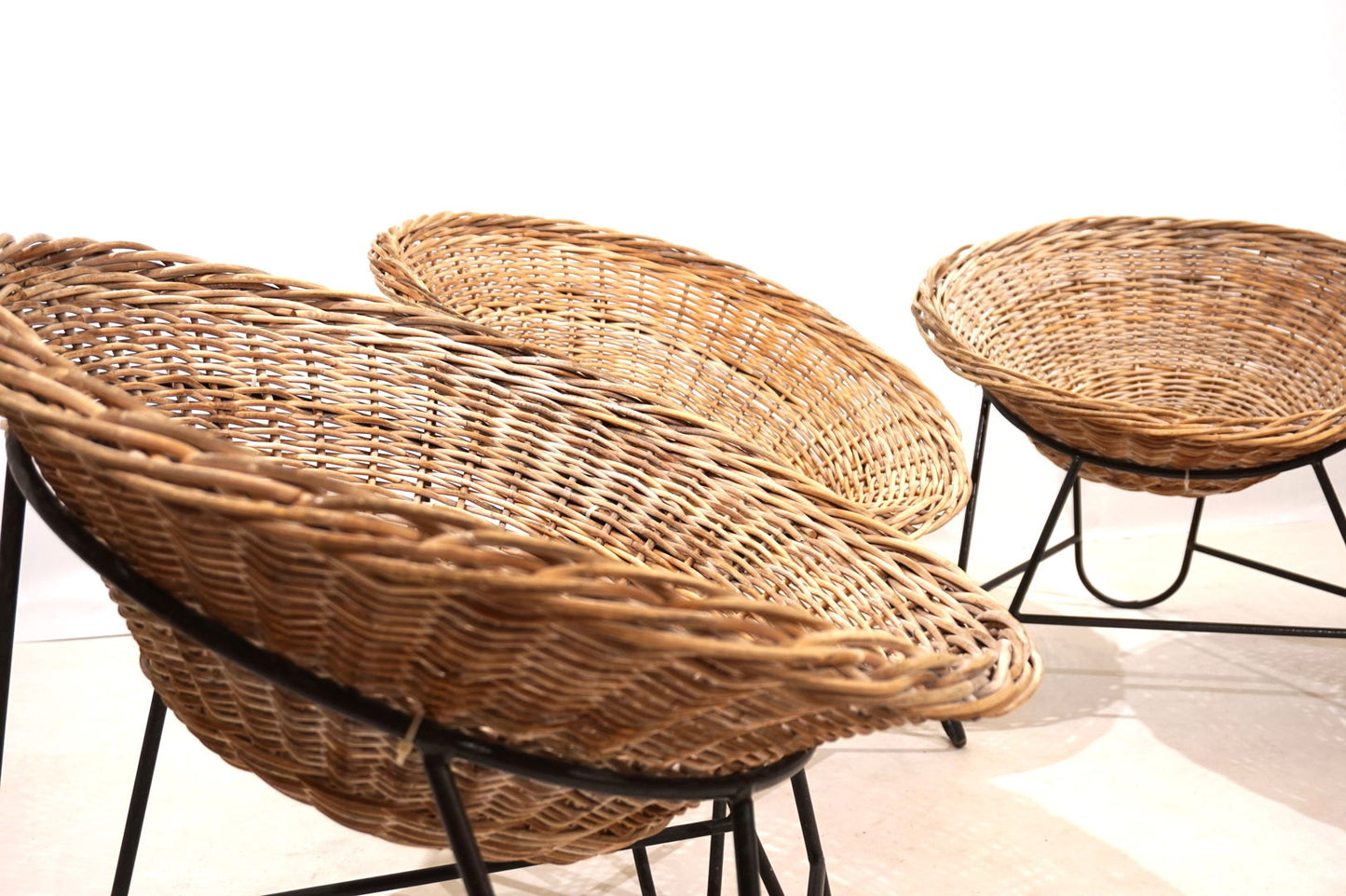 Set of 4 rattan pod chairs 60s