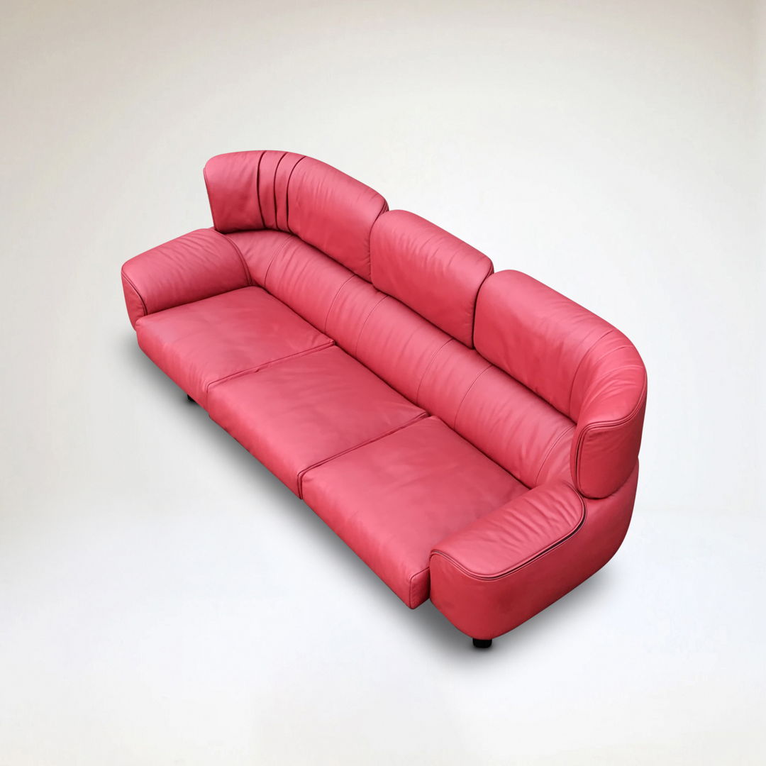 Bull 3-seater red leather sofa by Gianfranco Frattini for Cassina 1987