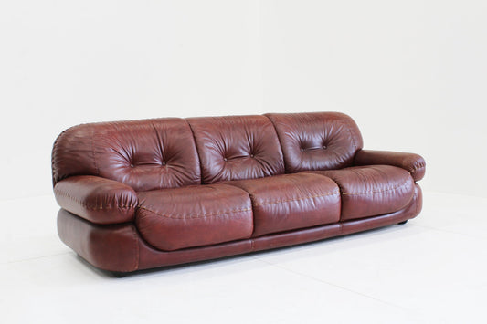 Sapporo Italian leather sofa Mobil Girgi 1970s