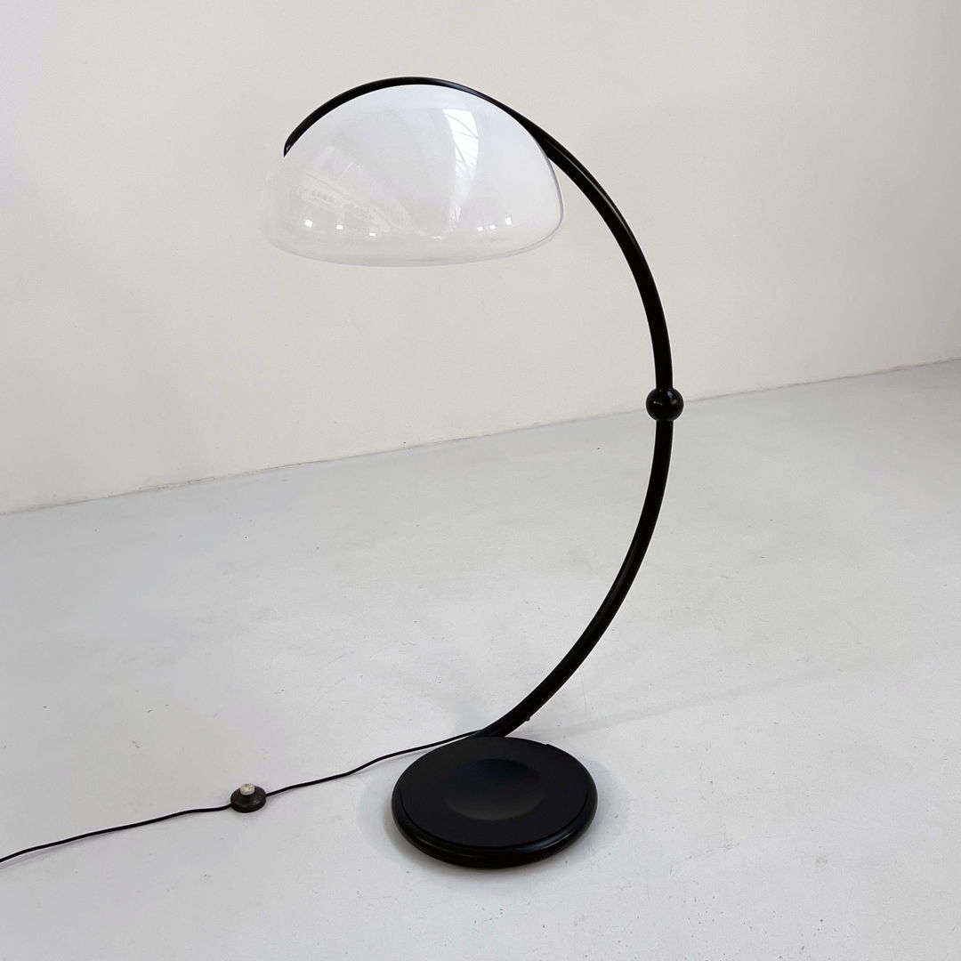Black Serpente Floor Lamp by Elio Martinelli for Martinelli Luce, 1970s