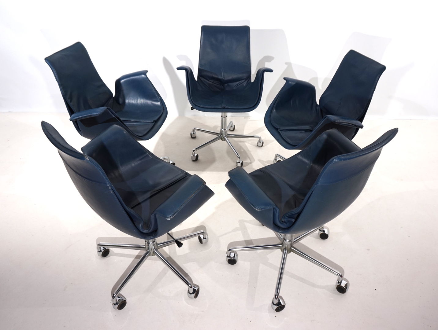 Set of 5 Kill International 6727 leather office chairs by Fabricius & Kastholm