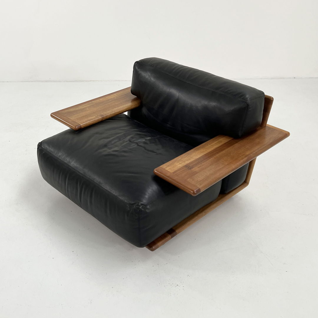 Pianura Armchair in Black Leather by Mario Bellini for Cassina, 1970s