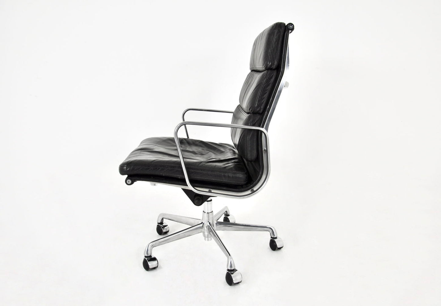 Ea 216 Soft Pad Desk Chair by Charles & Ray Eames for ICF, 1970s