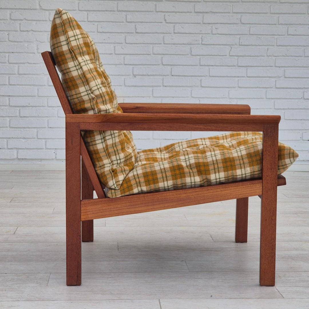 1970s, Danish lounge chair, original condition, furniture wool fabric, teak wood.