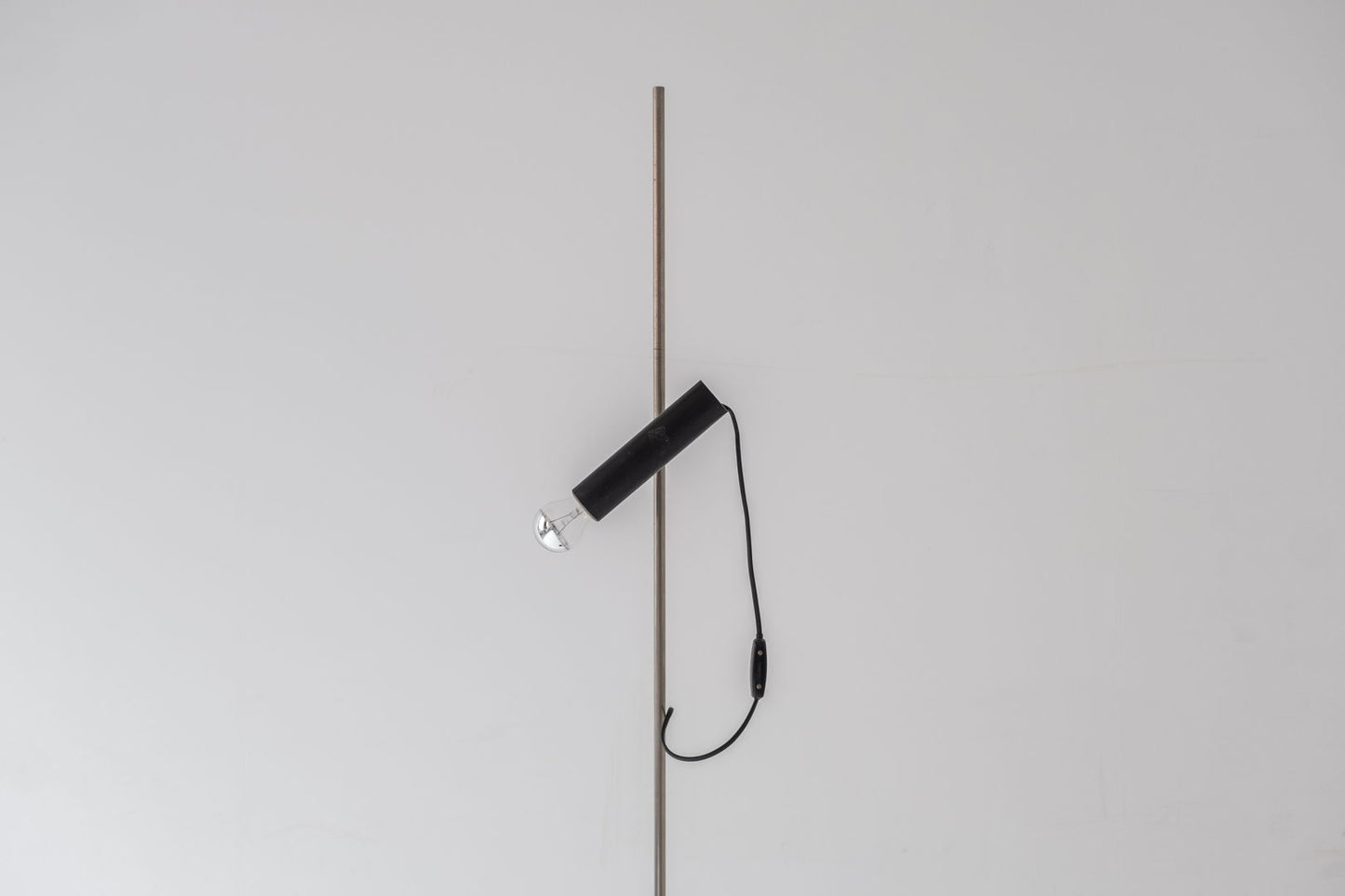 Minimalist floor lamp from Italy, designed and manufactured during the 1950s