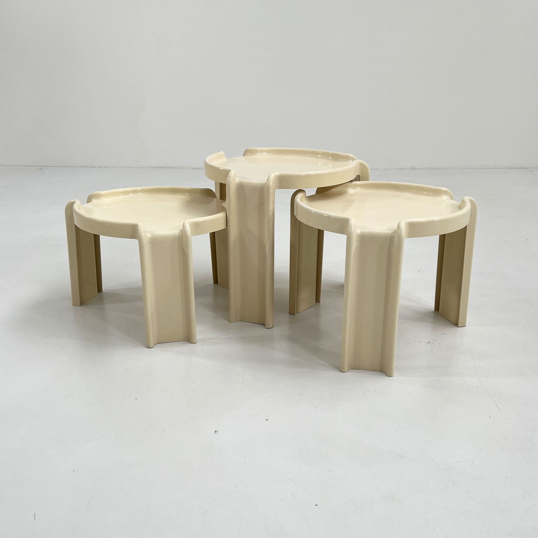 Set of Nesting Tables by Giotto Stoppino for Kartell, 1970s