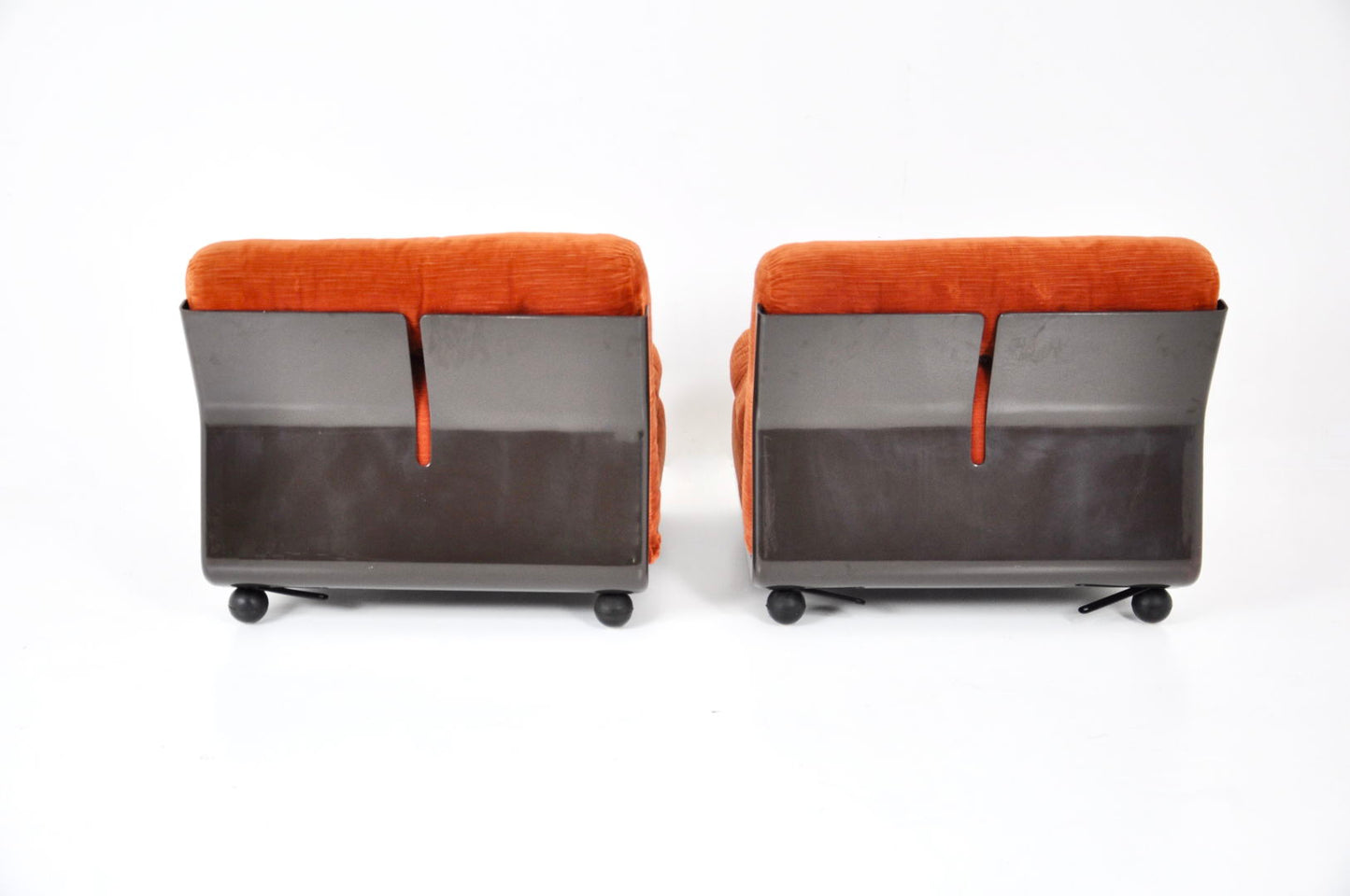 Amanta Lounge chairs by Mario Bellini for B&B Italia, 1970s, set of 2