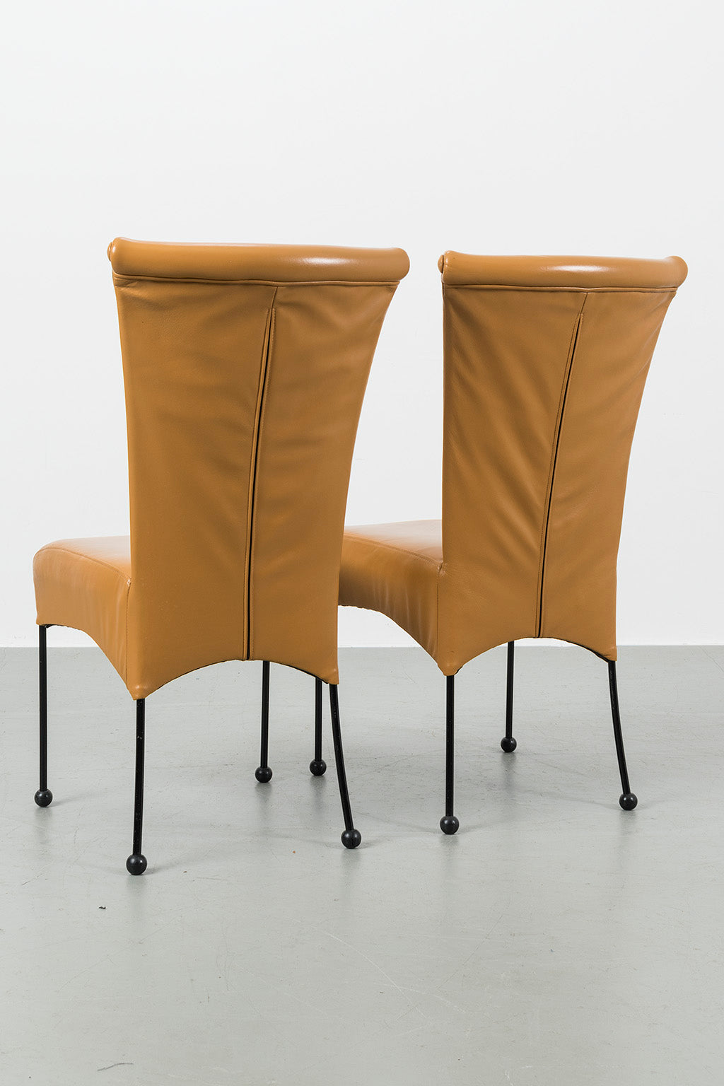 2x modern dining room chairs