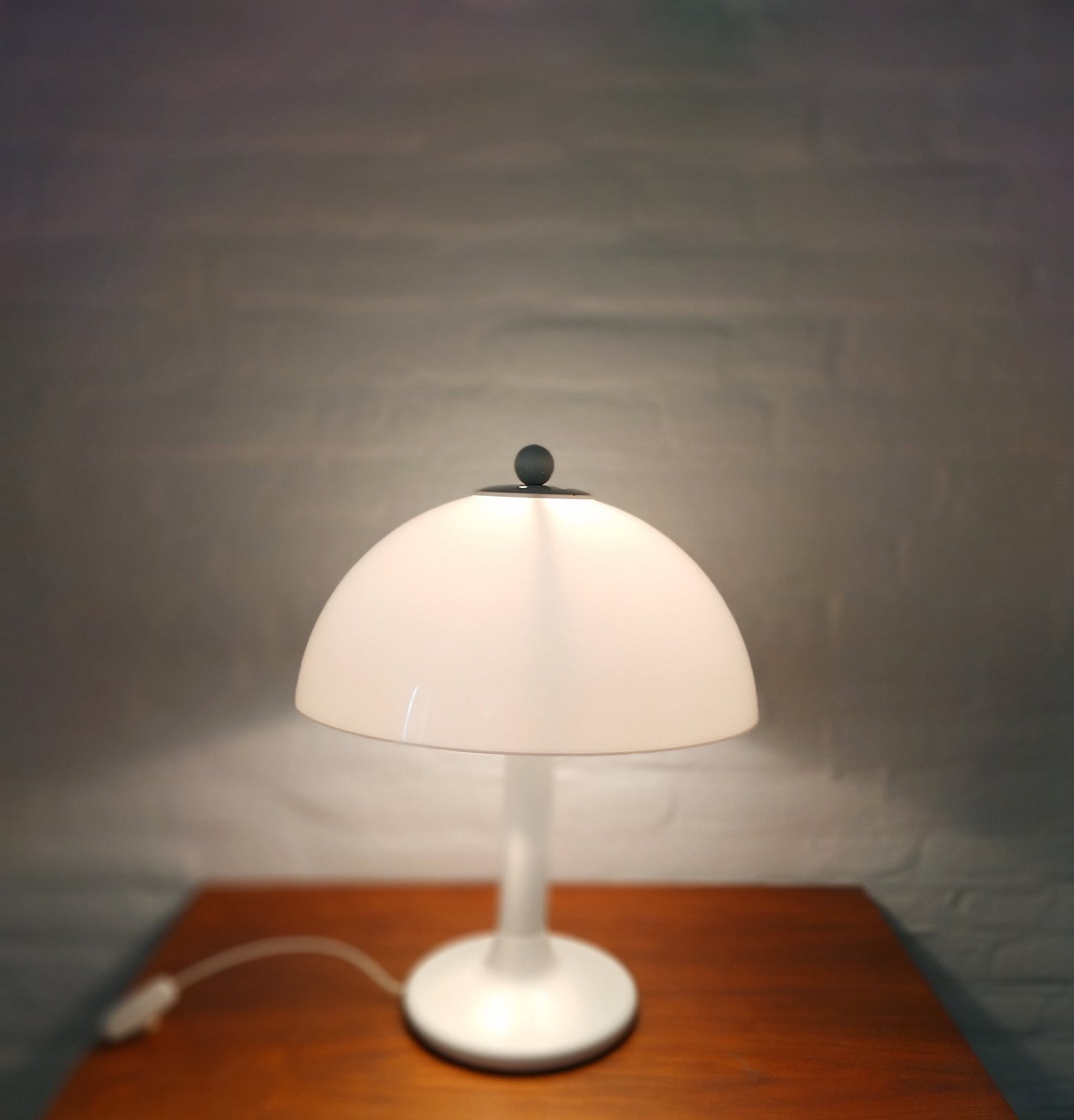 Vintage Mushroom Table Lamp .