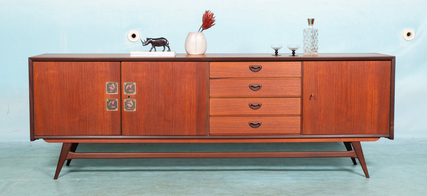 Vintage dressoir