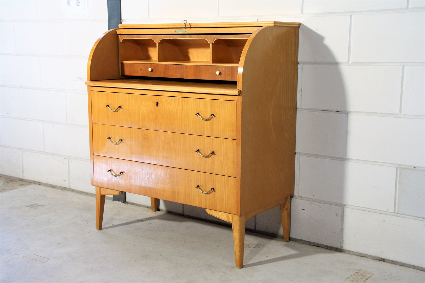 Mid century secretary