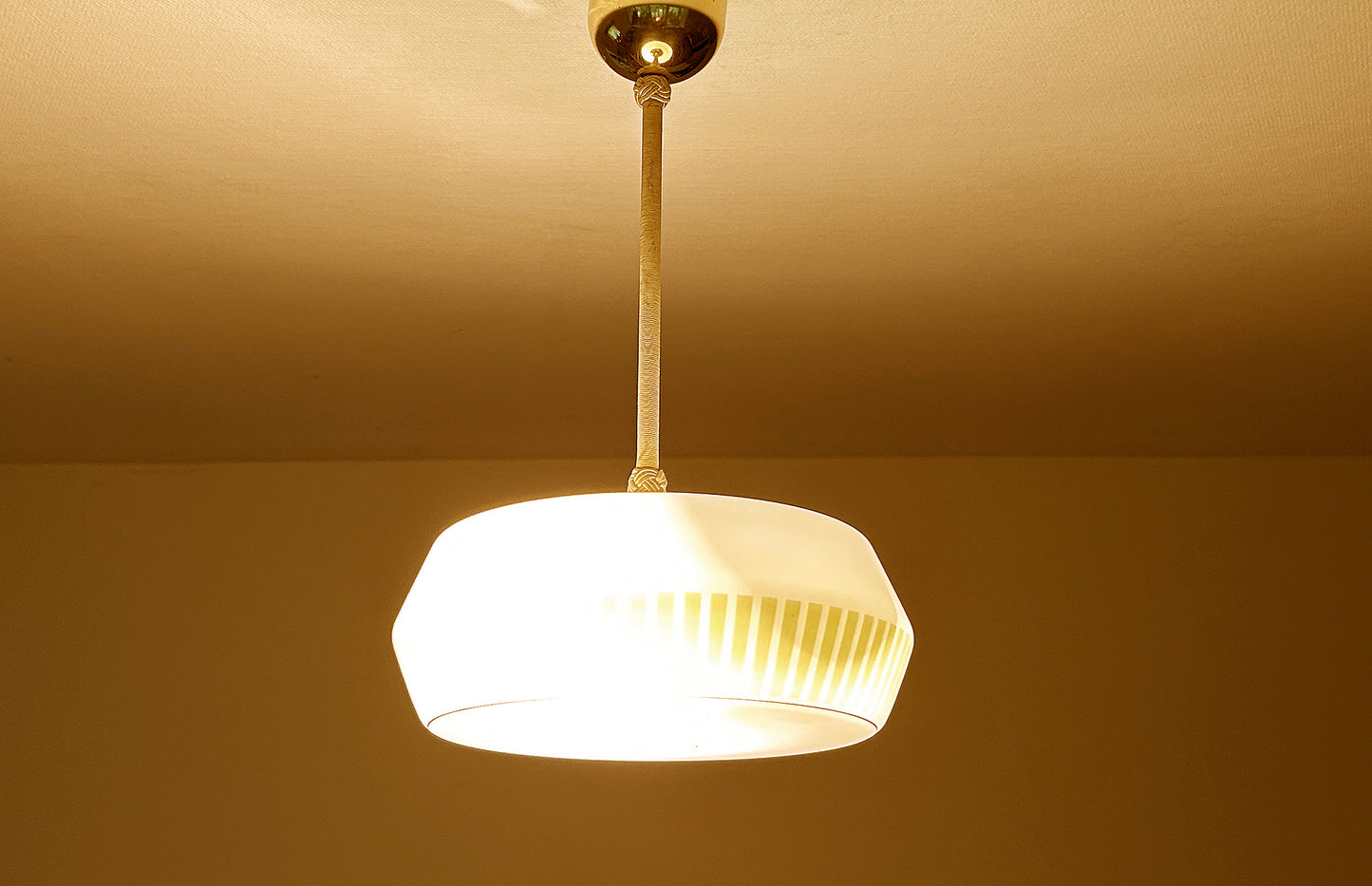 Art Deco Pendant Lamp