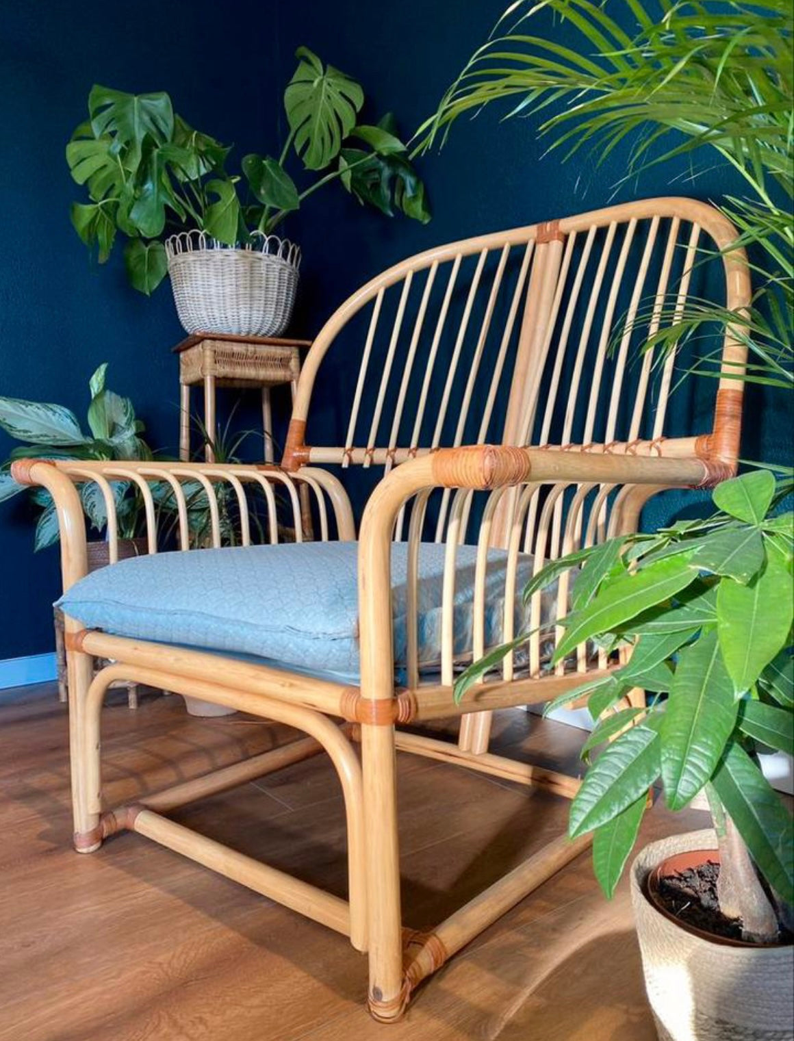 Rattan vintage design armchair