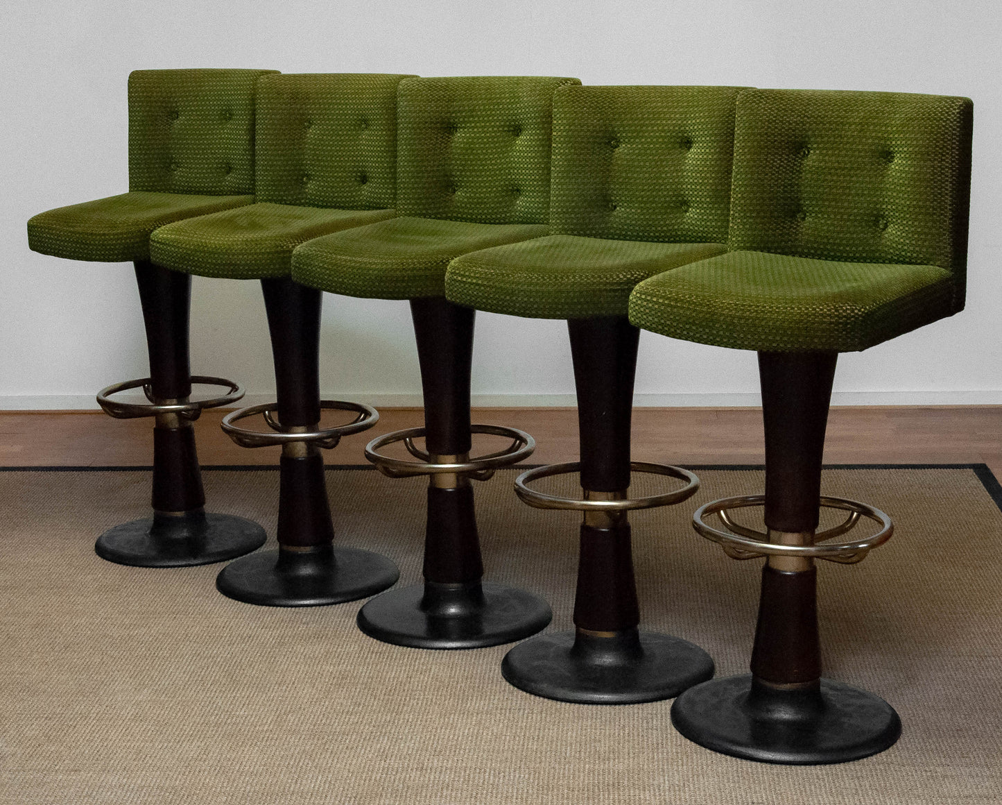 6x Vintage bar stools