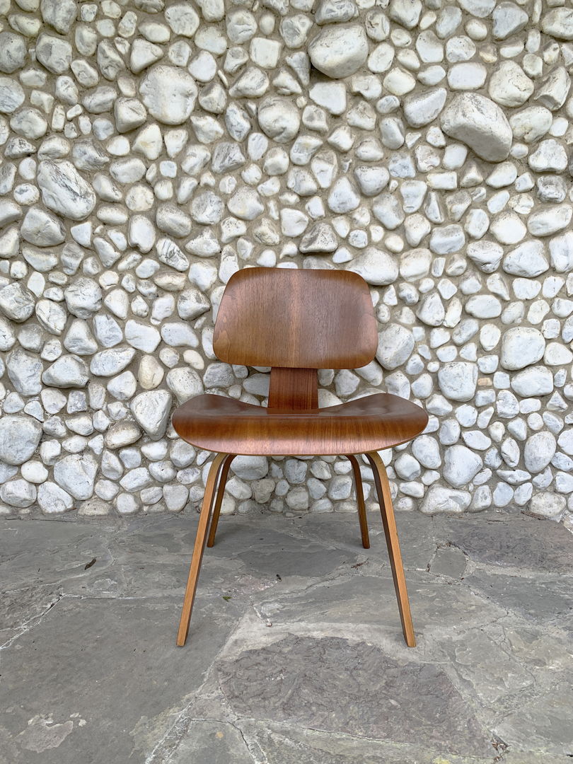 Walnut DCW Chair by Charles & Ray Eames for Herman Miller, 1950