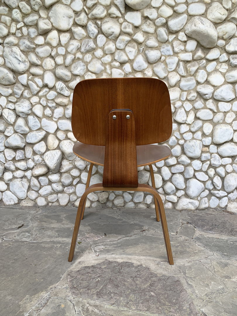 Walnut DCW Chair by Charles & Ray Eames for Herman Miller, 1950