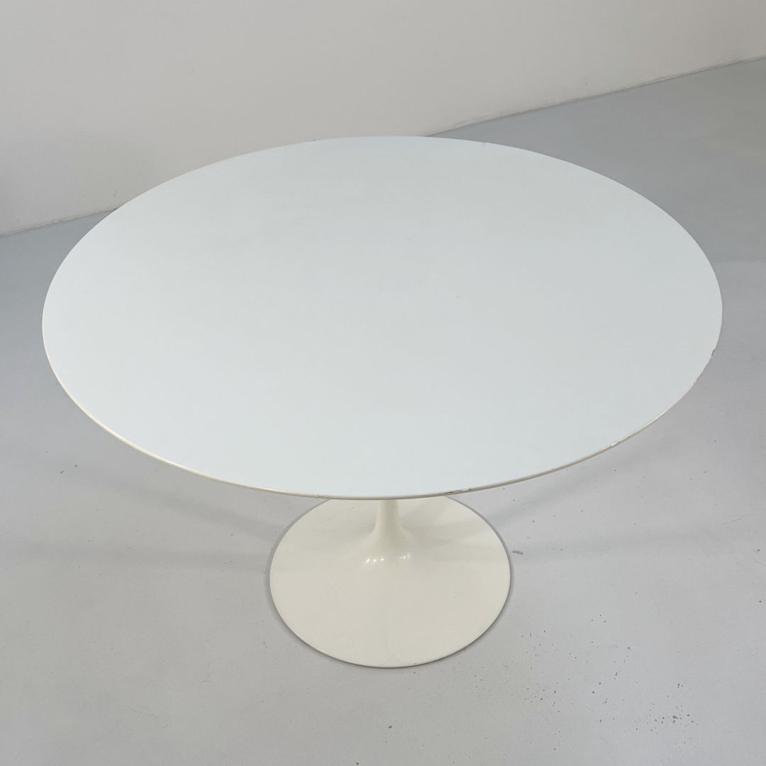 Laminated Tulip Dining Table 107 cm by Eero Saarinen for Knoll, 1960s