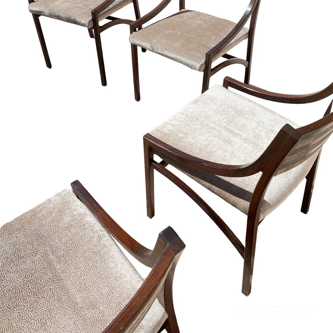 Set of 4 Chairs "110" designed by Ico Parisi for Cassina