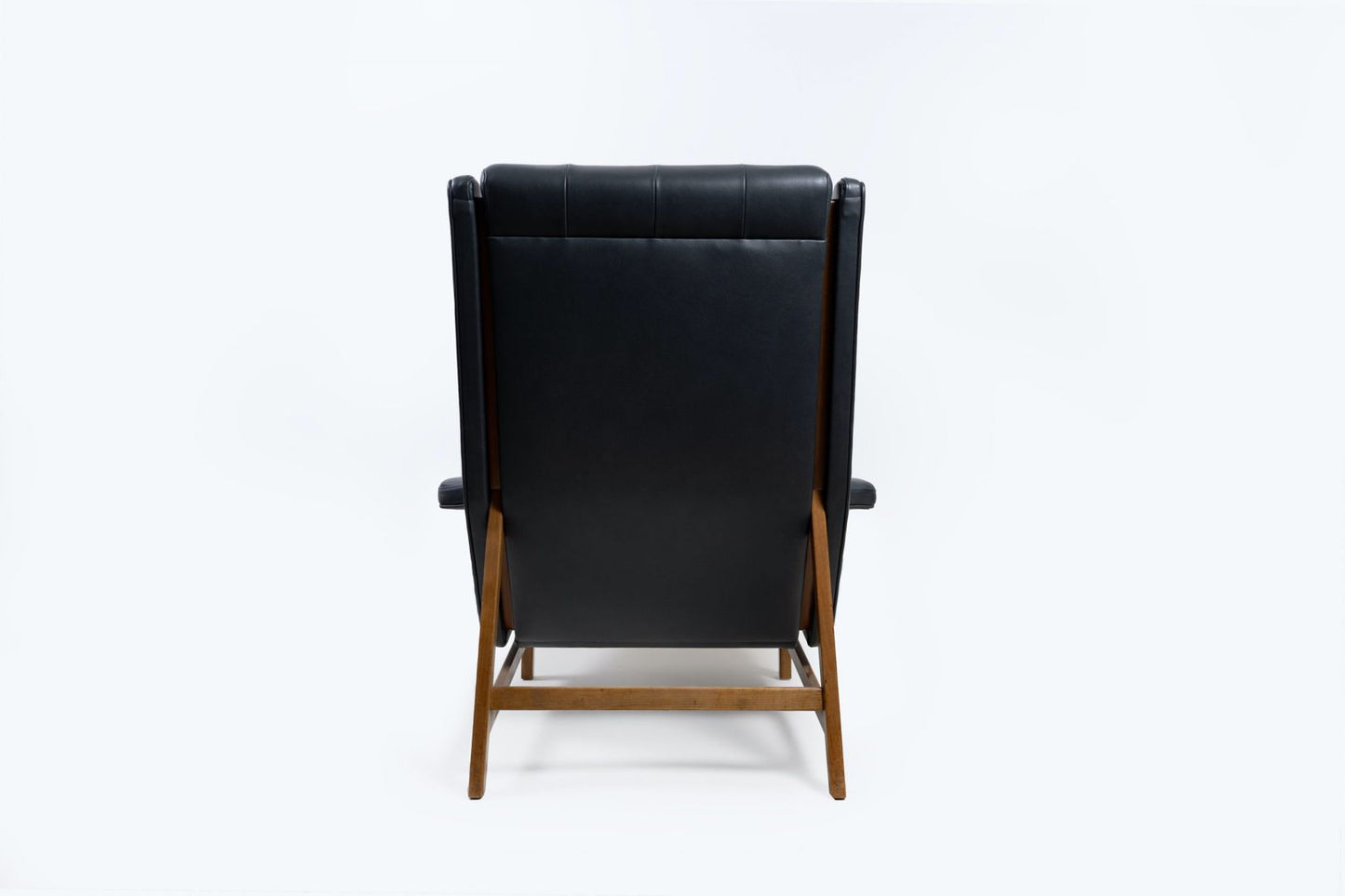 877 Wingback armchair by Gianfranco Frattini for Cassina 1959