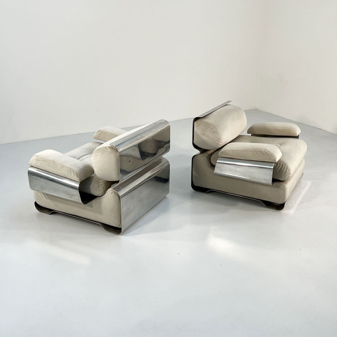 Pair of Armchairs by Gian Pietro Arosio for D.A.S, 1970s