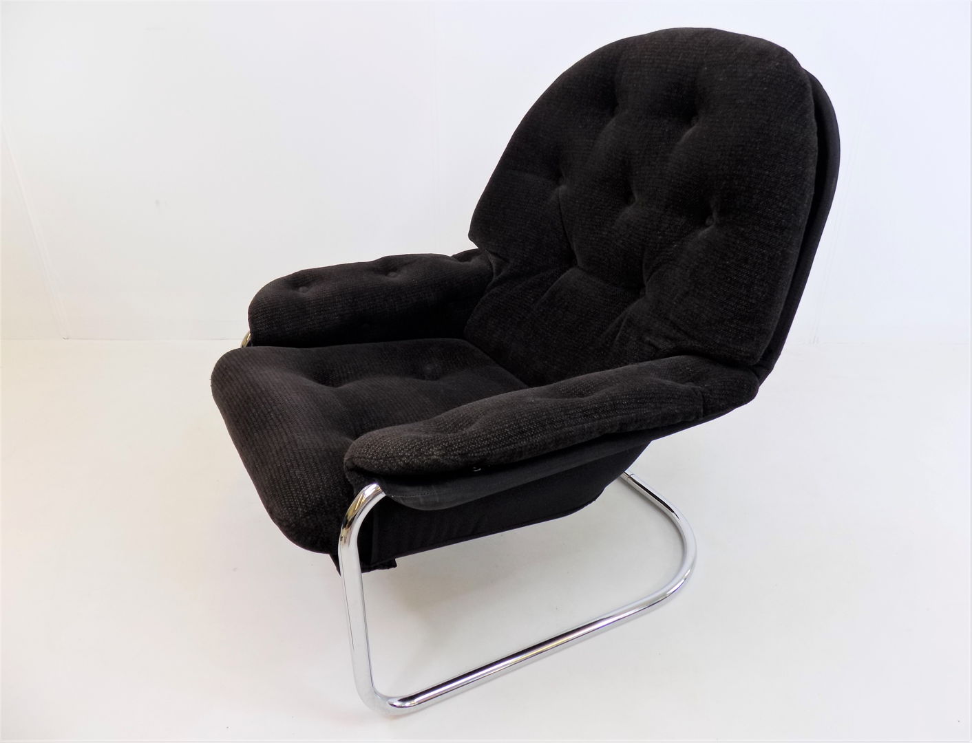 Scandinavian cantilever chair from the 1970s