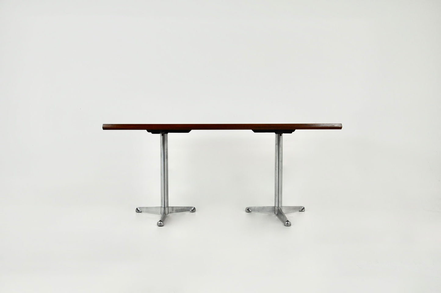 Desk by Osvaldo Borsani for Tecno, 1960s