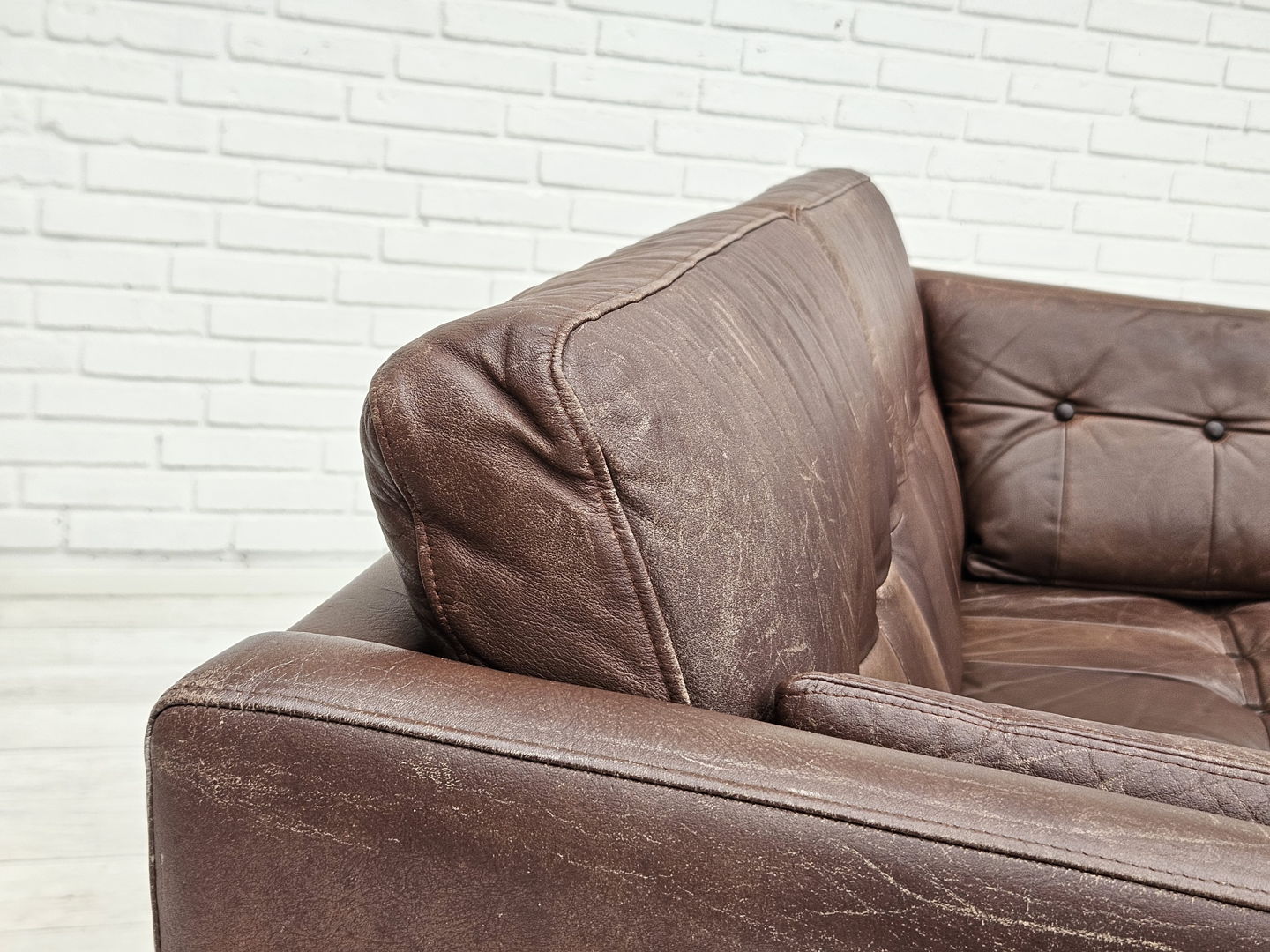 1970s, Danish 2-seater classic sofa, original brown leather.