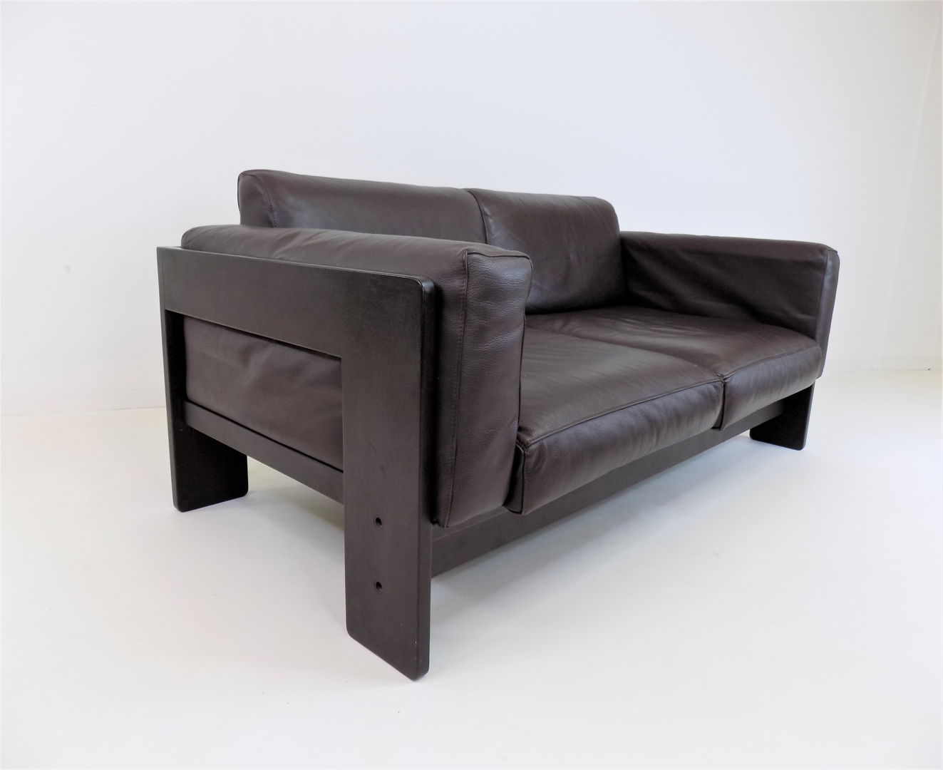 Bastiano 2 Seater Leather Sofa by Tobia & Afra Scarpa for Gavina / Knoll